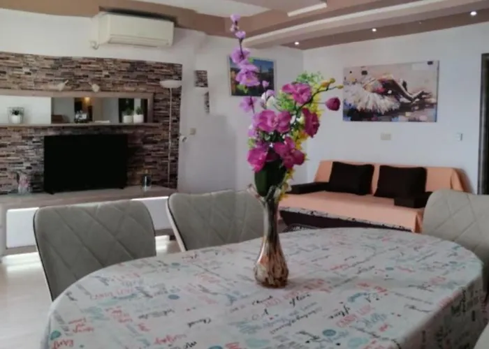 Libe With Sea View *