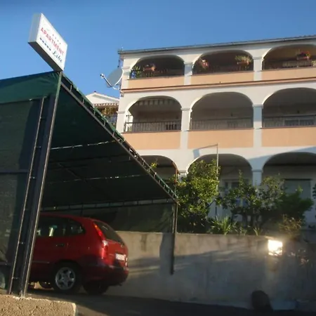 Libe With Sea View * Trogir